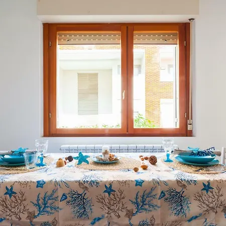 Titty House Apartman Santa Marinella